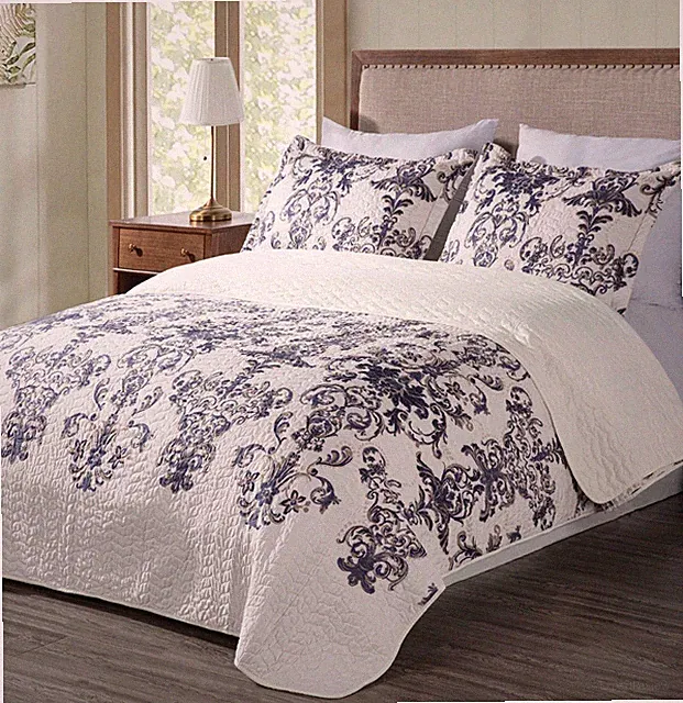 Chloris 3pcs Per-Washed Quilt Set Ivory Navy Floral Medallion Bedspread Coverlet